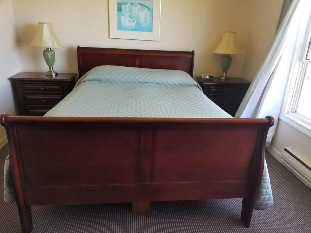 St Ann'S Motel & Cottage Baddeck Inlet المظهر الخارجي الصورة