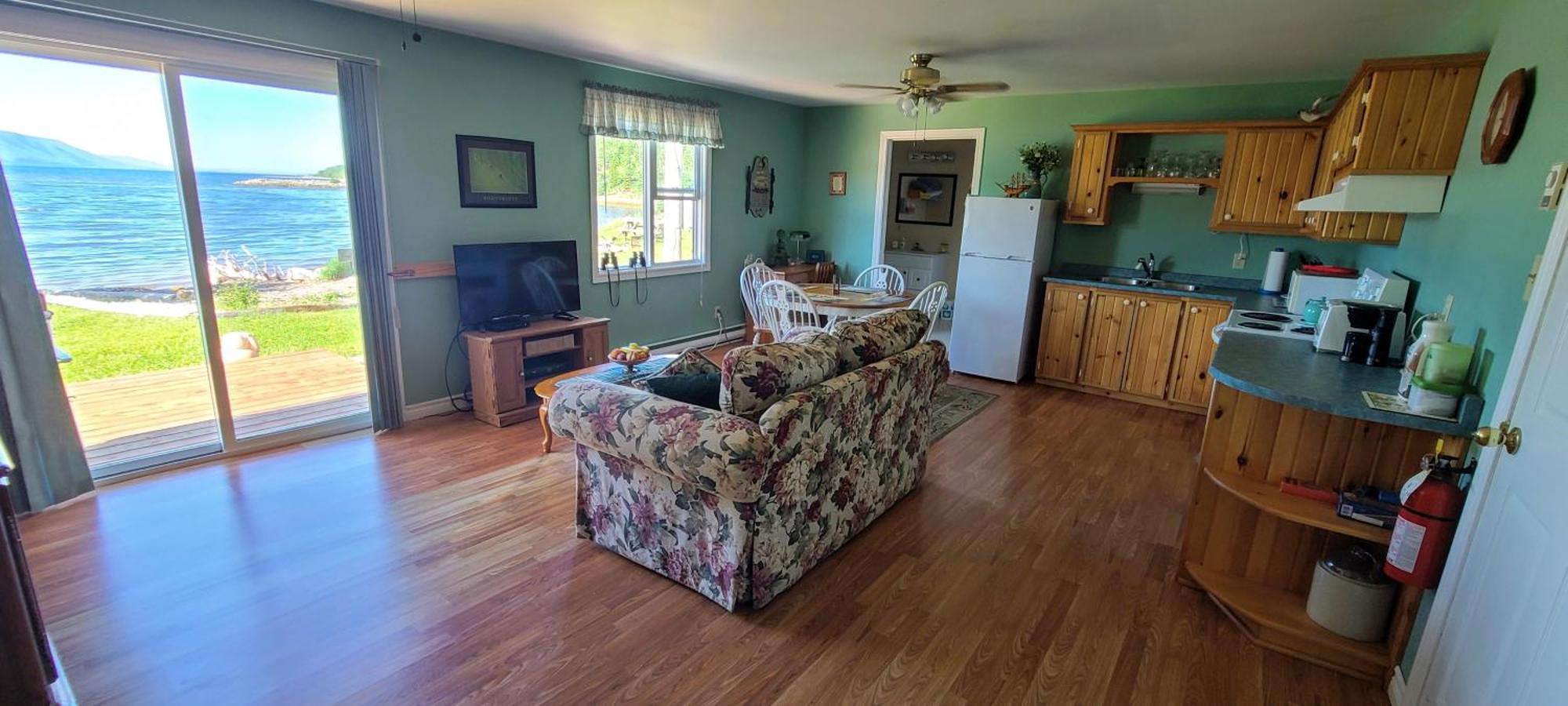 St Ann'S Motel & Cottage Baddeck Inlet المظهر الخارجي الصورة